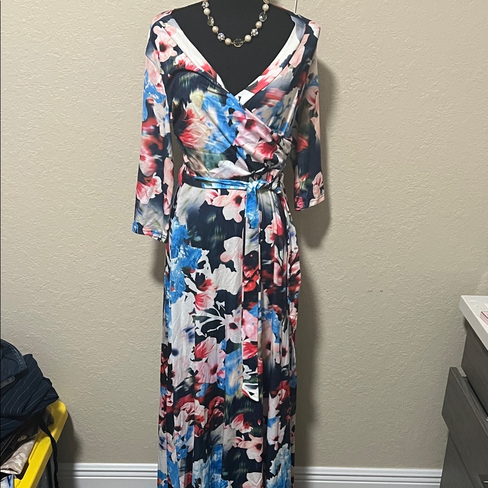 Floral Maxi Dress NWOT